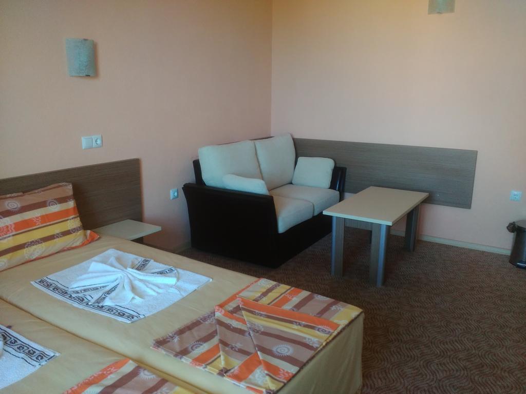 Fits Guest House Primorsko Exteriör bild