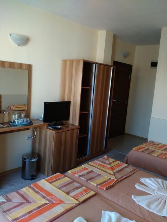 Fits Guest House Primorsko Exteriör bild
