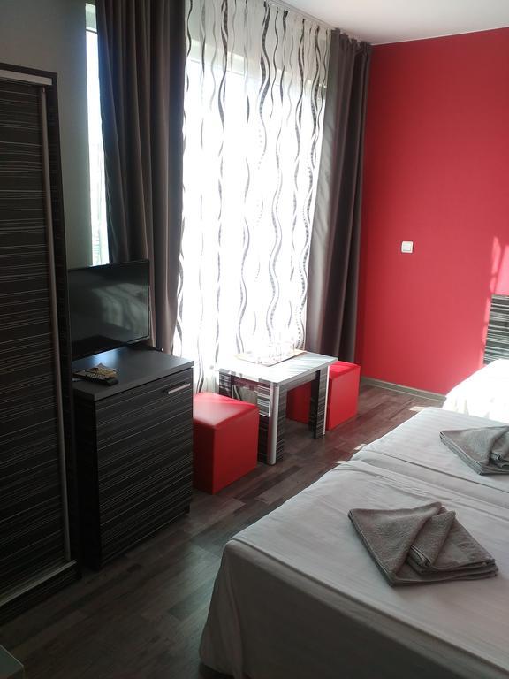 Fits Guest House Primorsko Exteriör bild